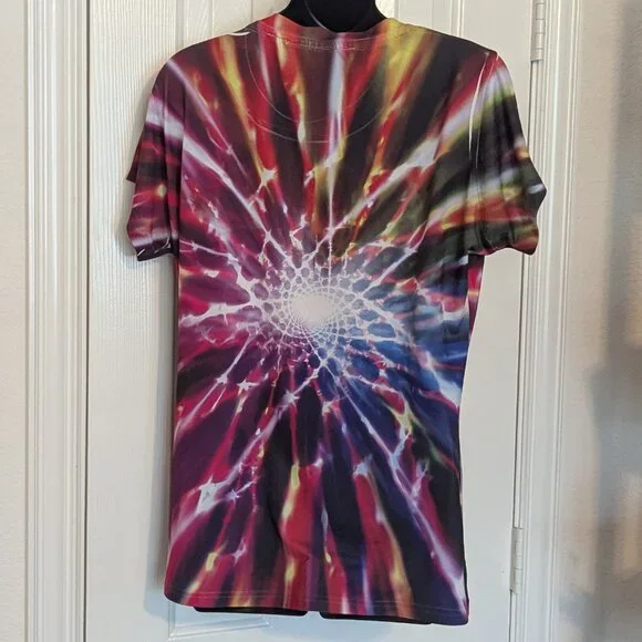 Adorable Cosmic Cat Tee, Women's size Large - Picture 2 of 9